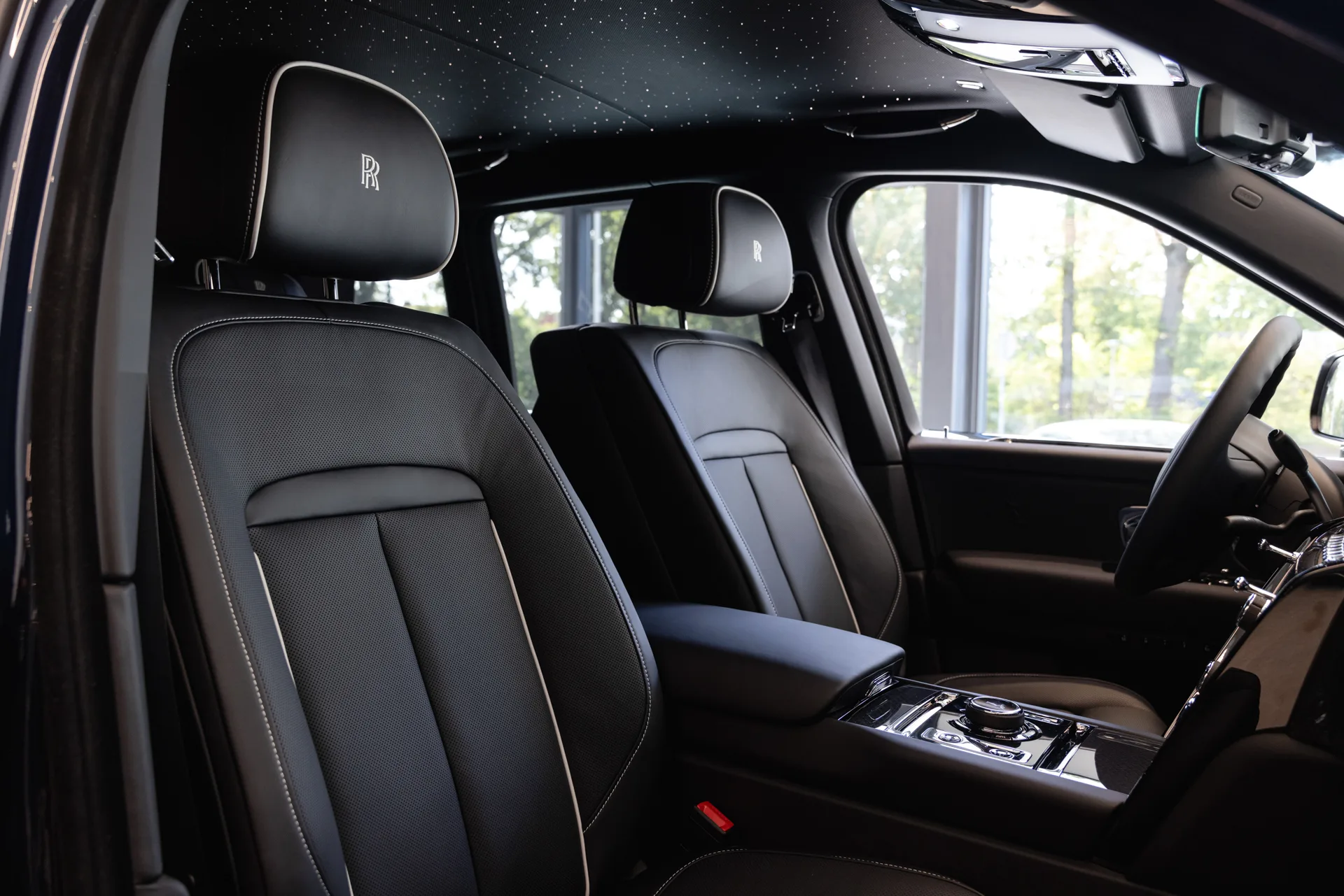 2026 Rolls-Royce Cullinan Series II Black Badge, 12/25