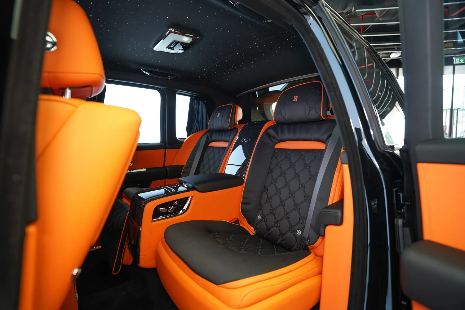 2026 Rolls-Royce Cullinan Series II Black Badge, 11/20