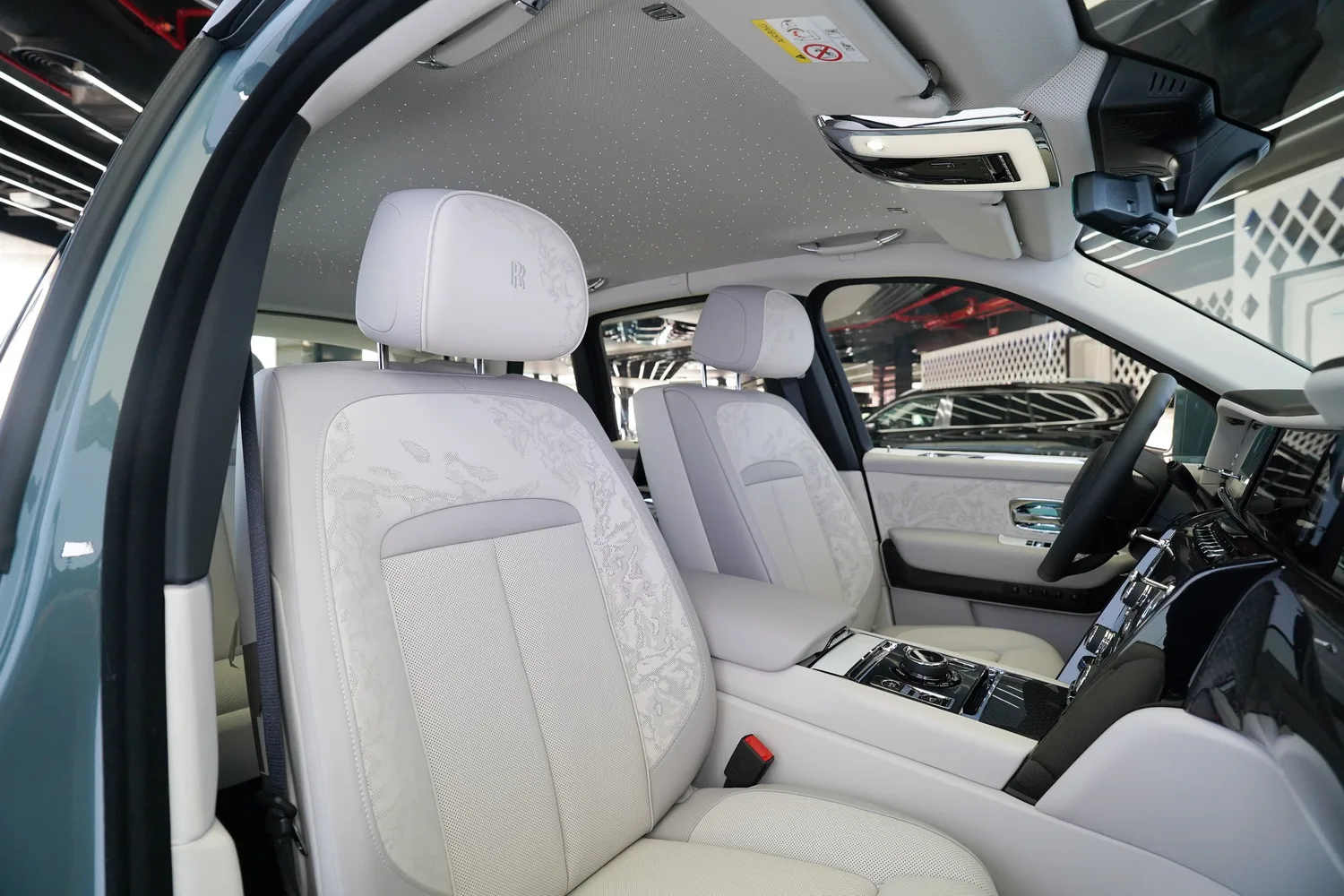 2026 Rolls-Royce Cullinan Series II Black Badge, 20/20
