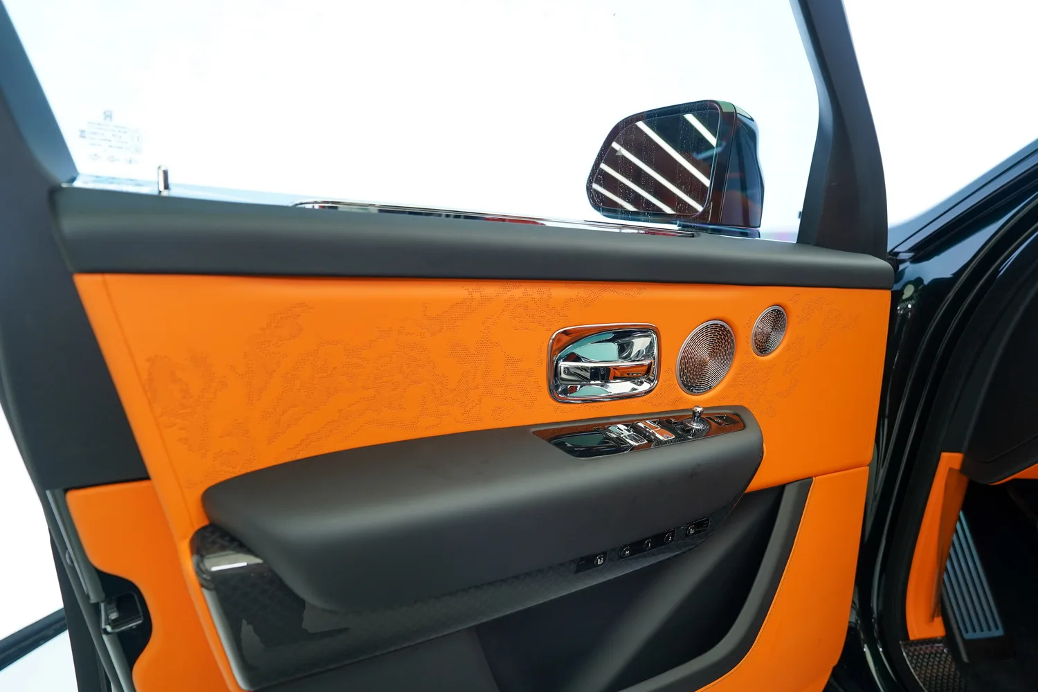 2026 Rolls-Royce Cullinan Series II Black Badge, 6/19