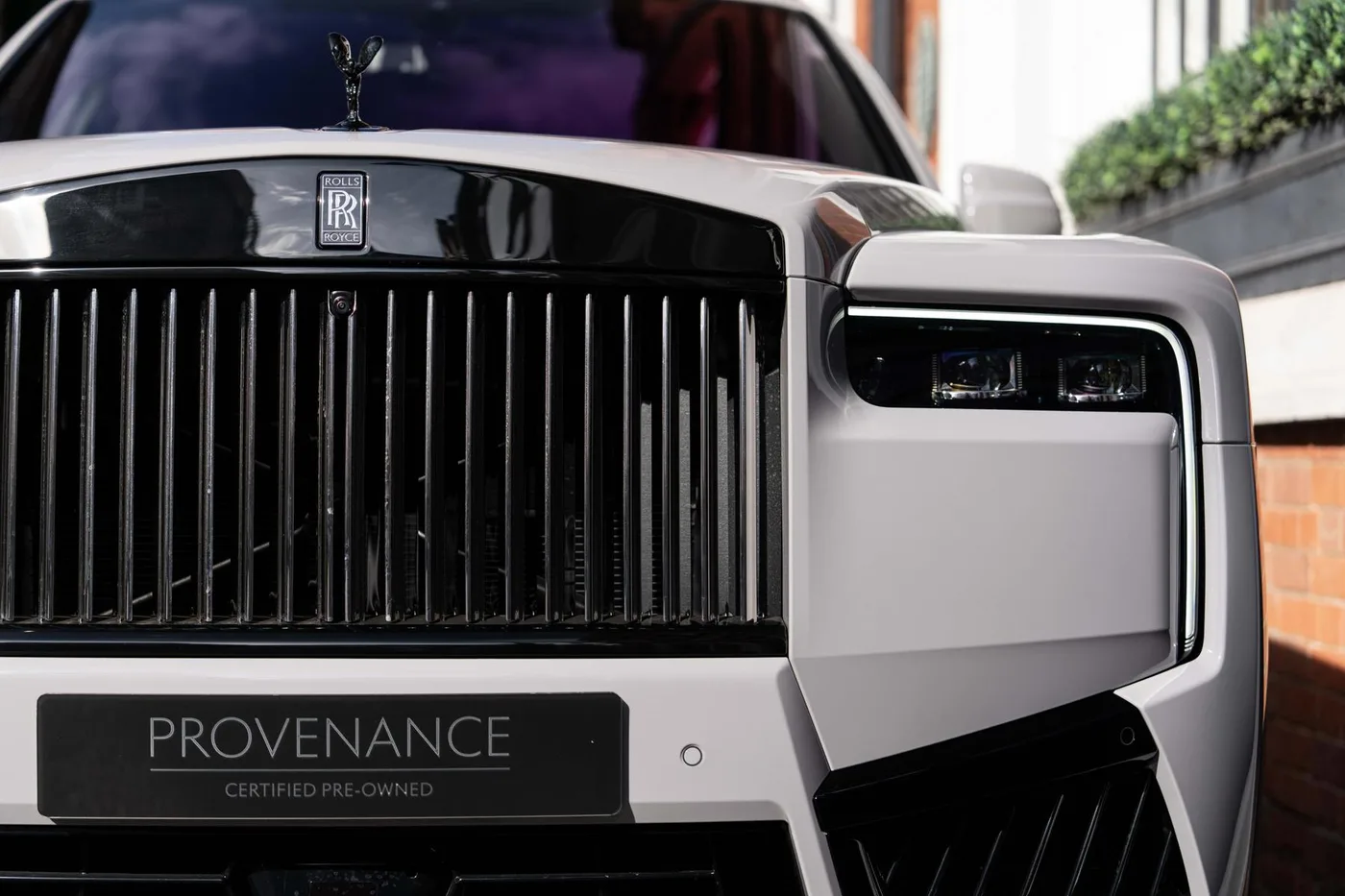 2026 Rolls-Royce Cullinan Black Badge angeboten von einer Vertragshändlergruppe in London, Vereinigtes Königreich, Foto 21 von 25