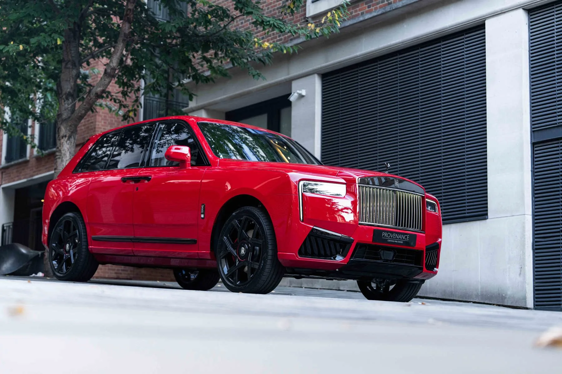 2026 Rolls-Royce Cullinan Series II Black Badge angeboten von einer Vertragshändlergruppe in London, Vereinigtes Königreich, Hauptfoto