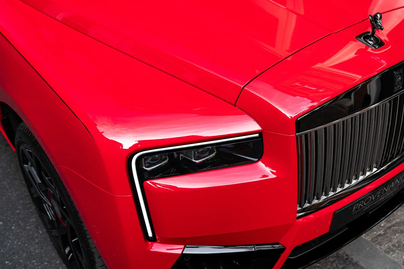 2026 Rolls-Royce Cullinan Series II Black Badge offered by a franchised dealer group in London, United Kingdom, photo 18 of 25