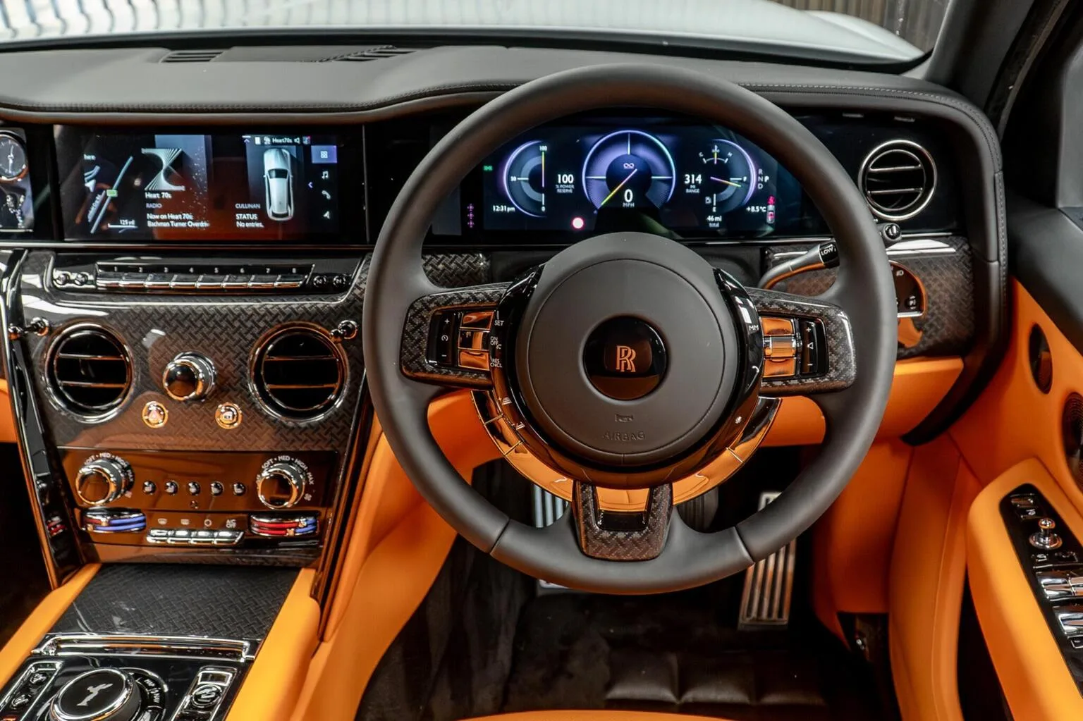 2026 Rolls-Royce Cullinan Series II Black Badge, 25/30
