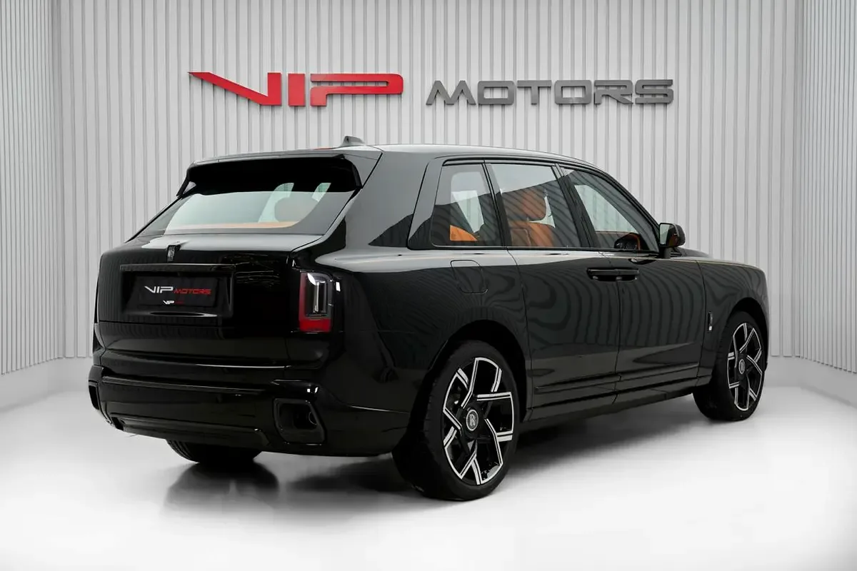 2026 Rolls-Royce Cullinan Series II Black Badge, 4/14