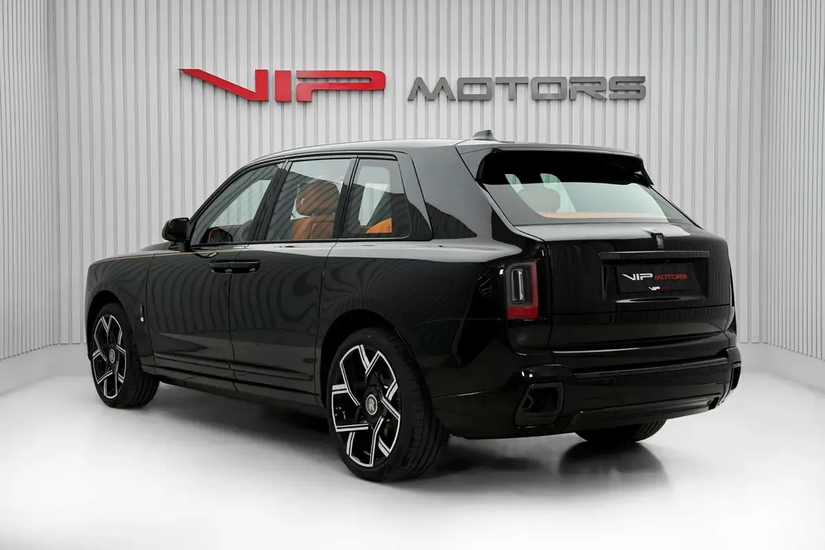2026 Rolls-Royce Cullinan Series II Black Badge, 6/14