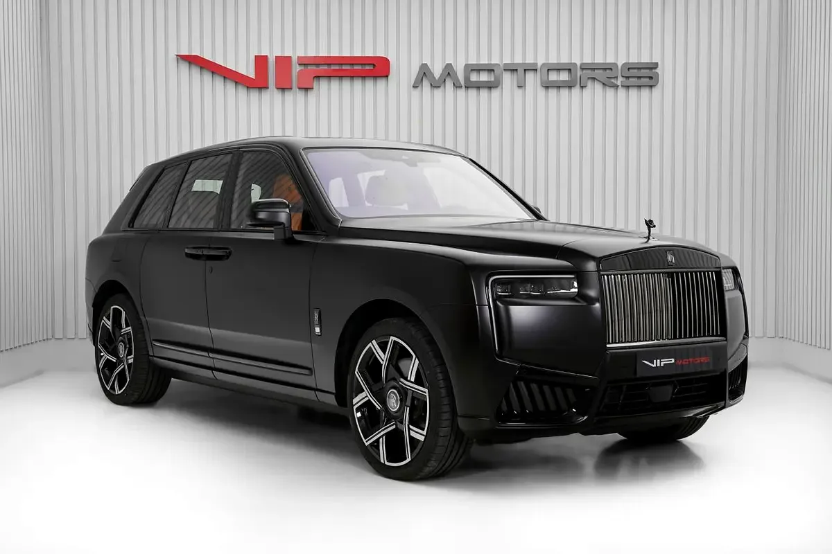 2026 Rolls-Royce Cullinan Series II Black Badge, 3/15