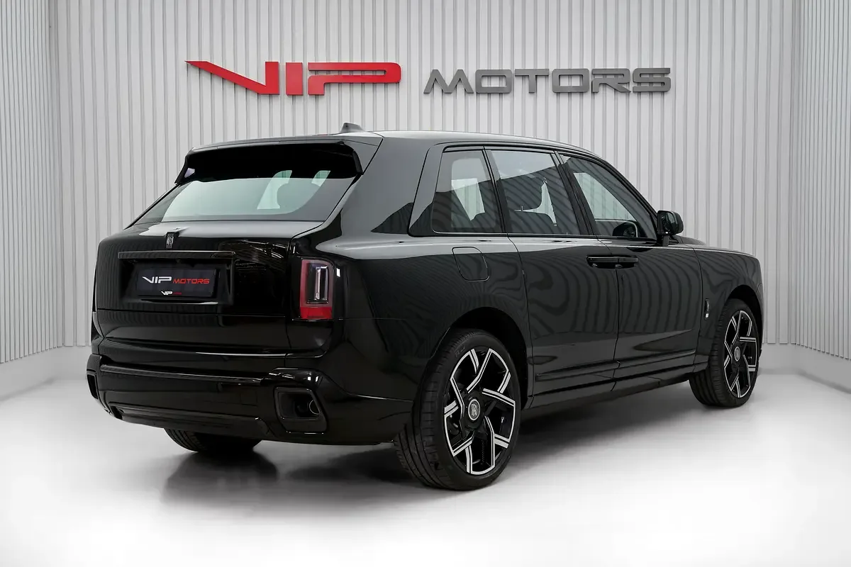 2026 Rolls-Royce Cullinan Series II Black Badge, 4/14