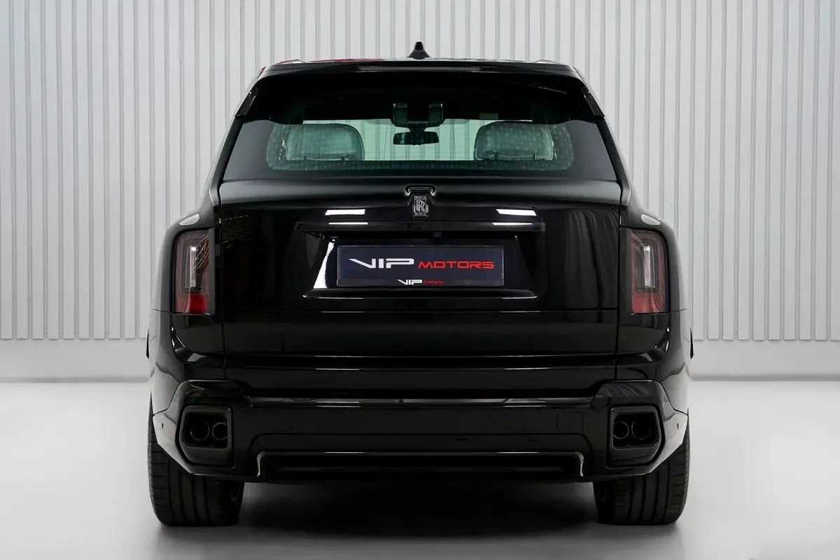 2026 Rolls-Royce Cullinan Series II Black Badge, 5/15