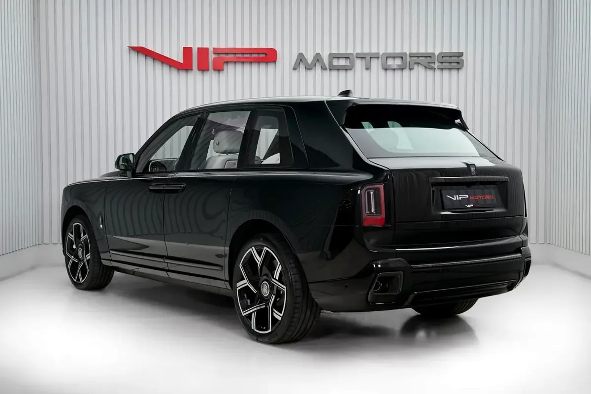 2026 Rolls-Royce Cullinan Series II Black Badge, 6/15