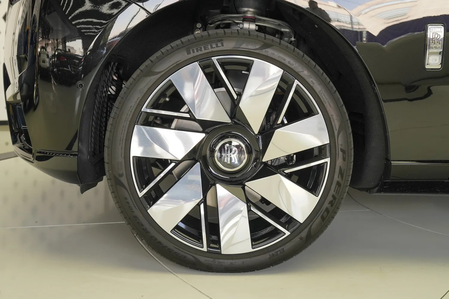 2026 Rolls-Royce Cullinan Series II, 19/19