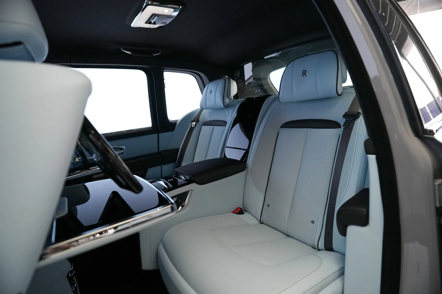 2026 Rolls-Royce Cullinan Series II, 6/17