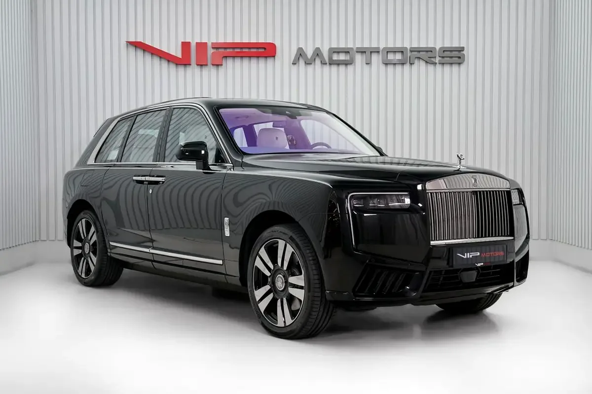 2026 Rolls-Royce Cullinan Series II, 3/13