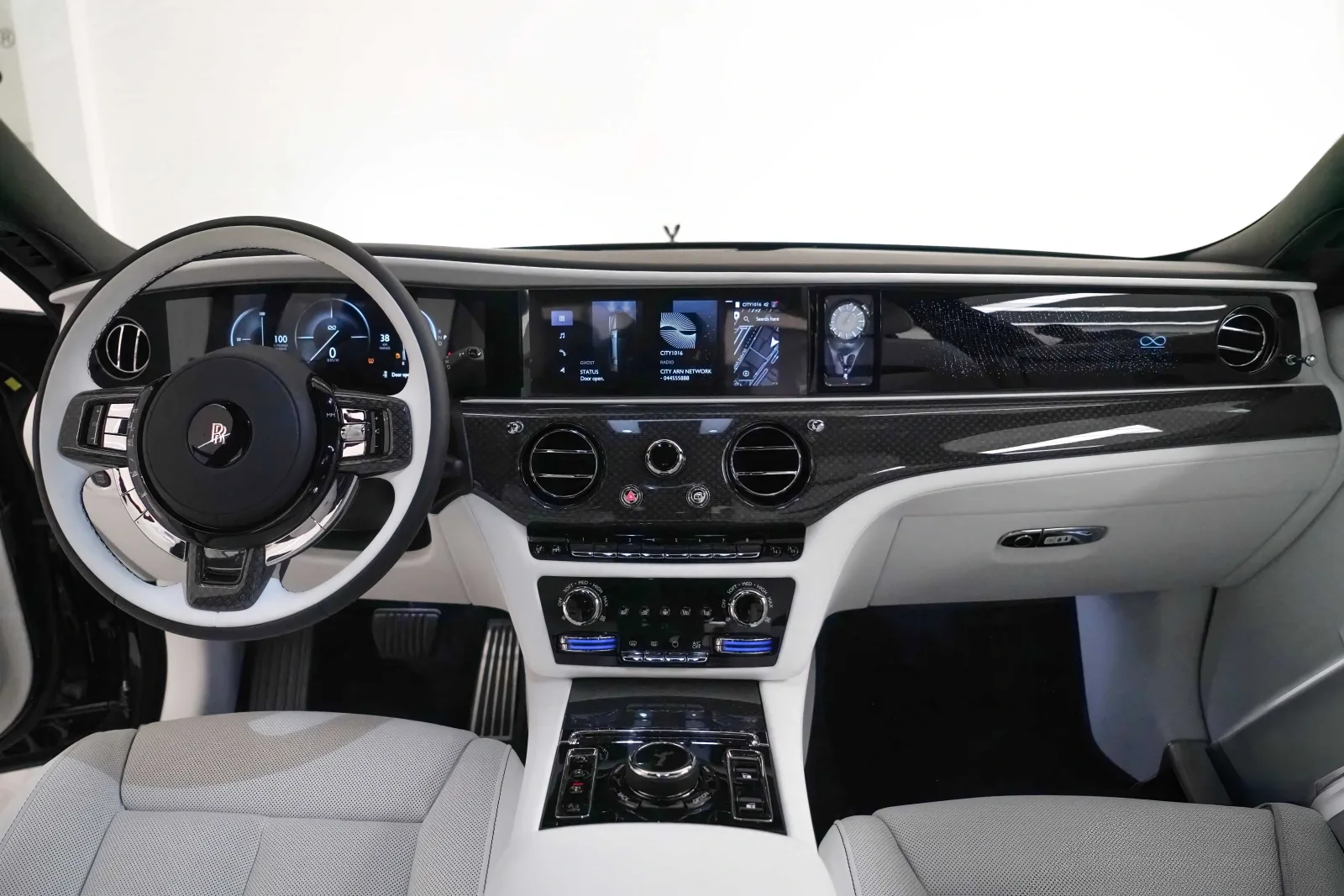 2026 Rolls-Royce Ghost Series II Black Badge, 7/14