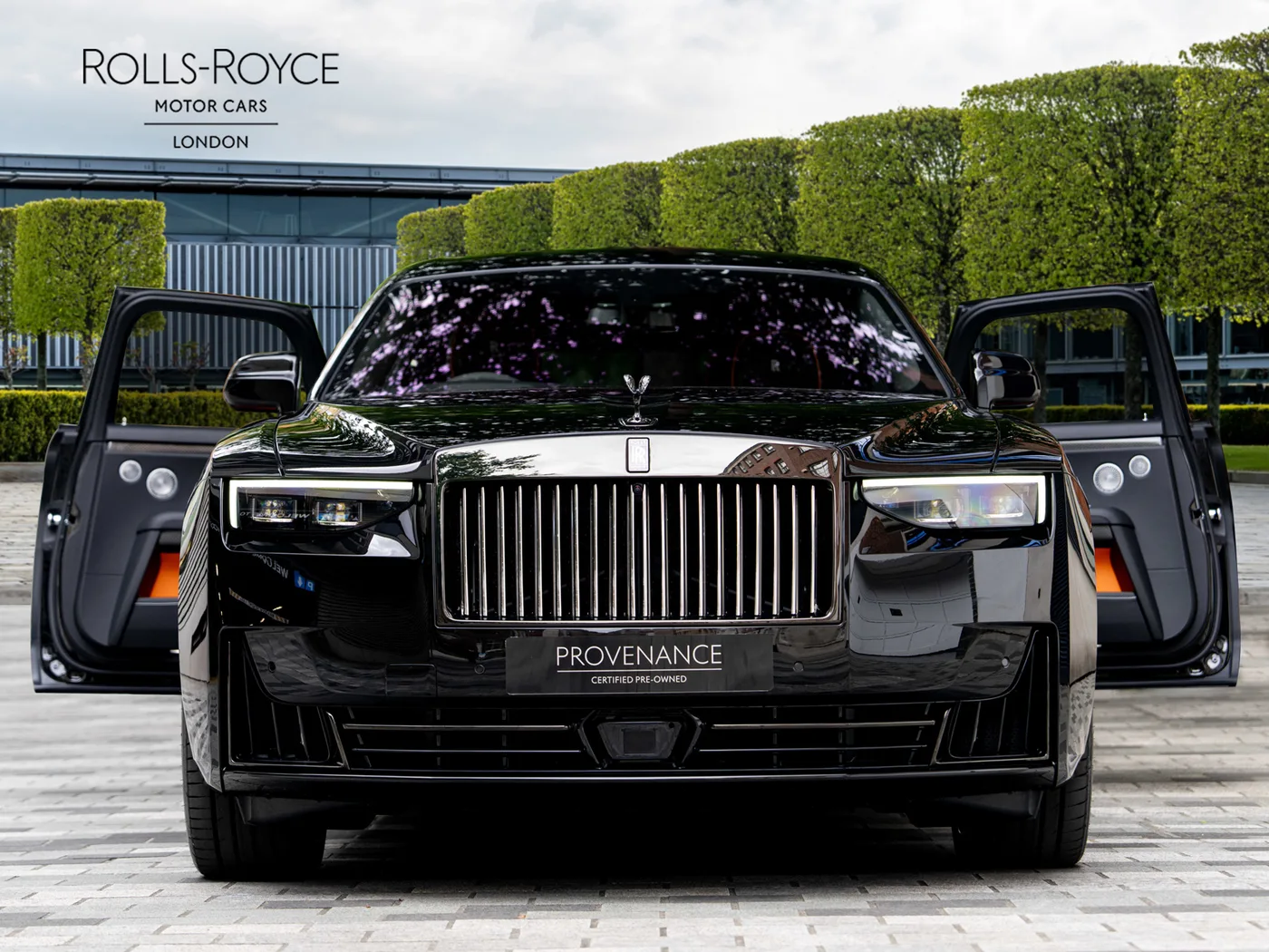 2026 Rolls-Royce Ghost Black Badge angeboten von einer Vertragshändlergruppe in London, Vereinigtes Königreich, Foto 9 von 25