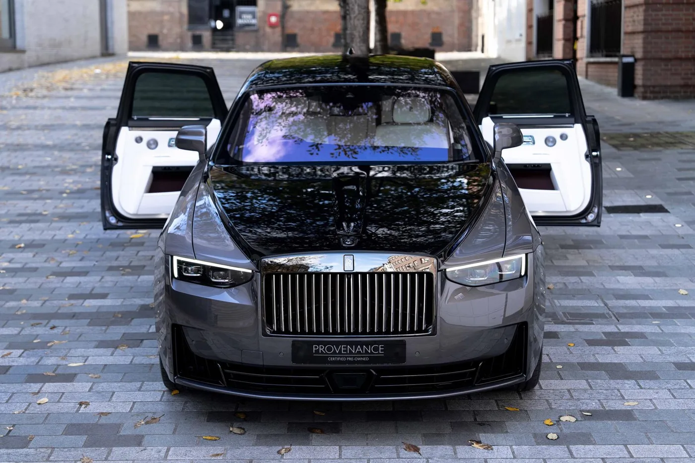2026 Rolls-Royce Ghost Series II Black Badge angeboten von einer Vertragshändlergruppe in London, Vereinigtes Königreich, Foto 18 von 25