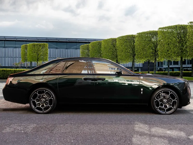 2026 Rolls-Royce Ghost Series II Black Badge, 4/30