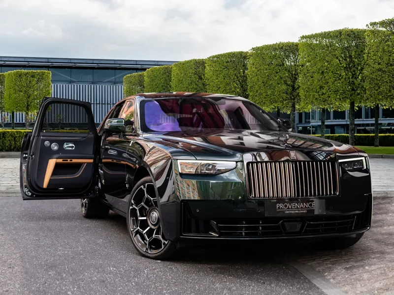 2026 Rolls-Royce Ghost Series II Black Badge, 8/30