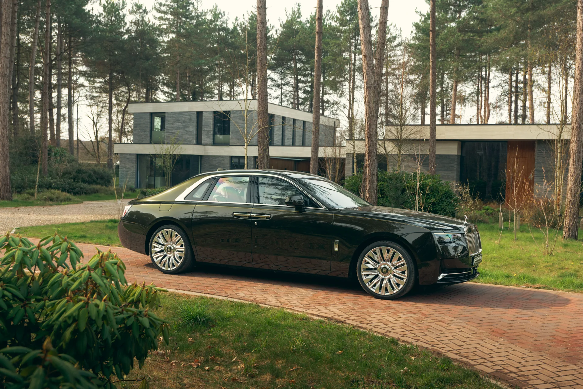 2026 Rolls-Royce Ghost Series II angeboten von einem Fachhändler in Eindhoven, Niederlande, Hauptfoto