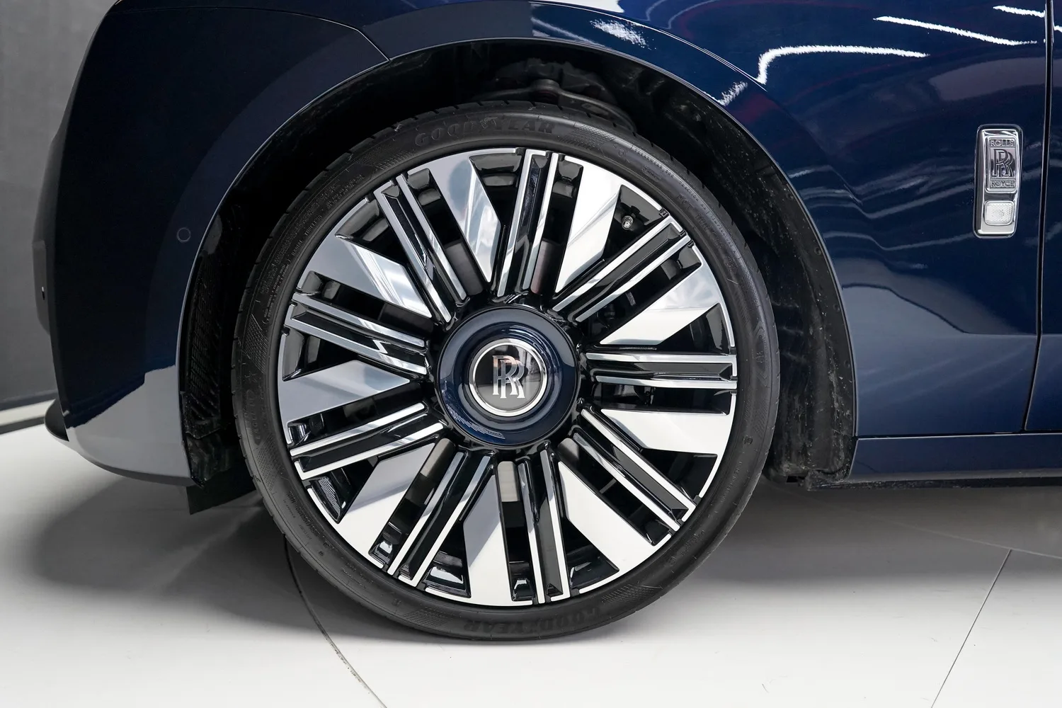 2026 Rolls-Royce Ghost Series II, 14/20