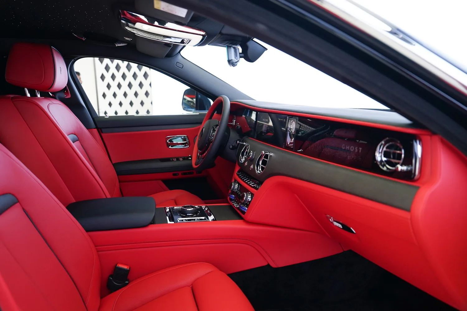 2026 Rolls-Royce Ghost Series II Extended, 7/18