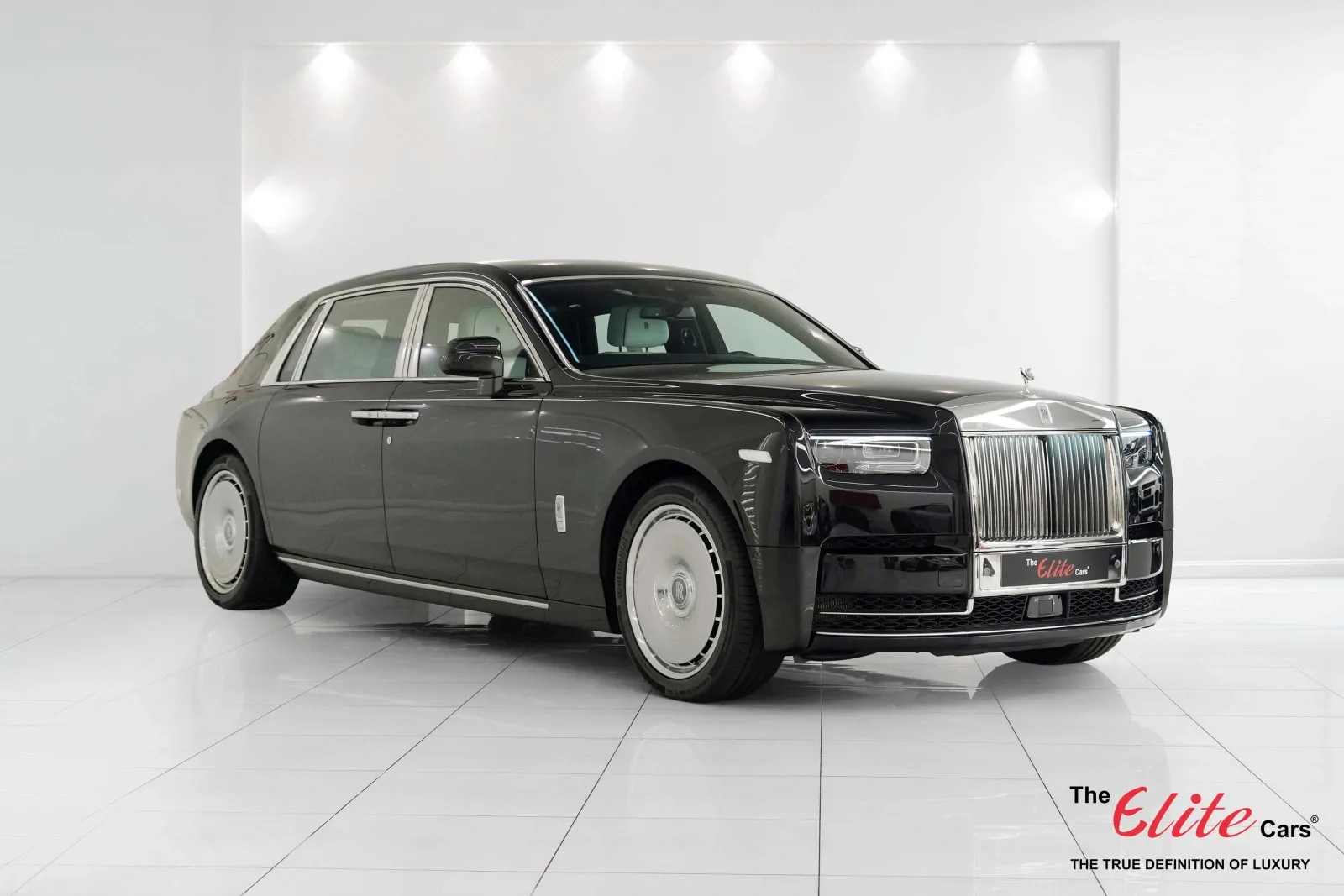 2026 Rolls-Royce Phantom Extended offered by a specialist dealer in Dubai, United Arab Emirates, main photo