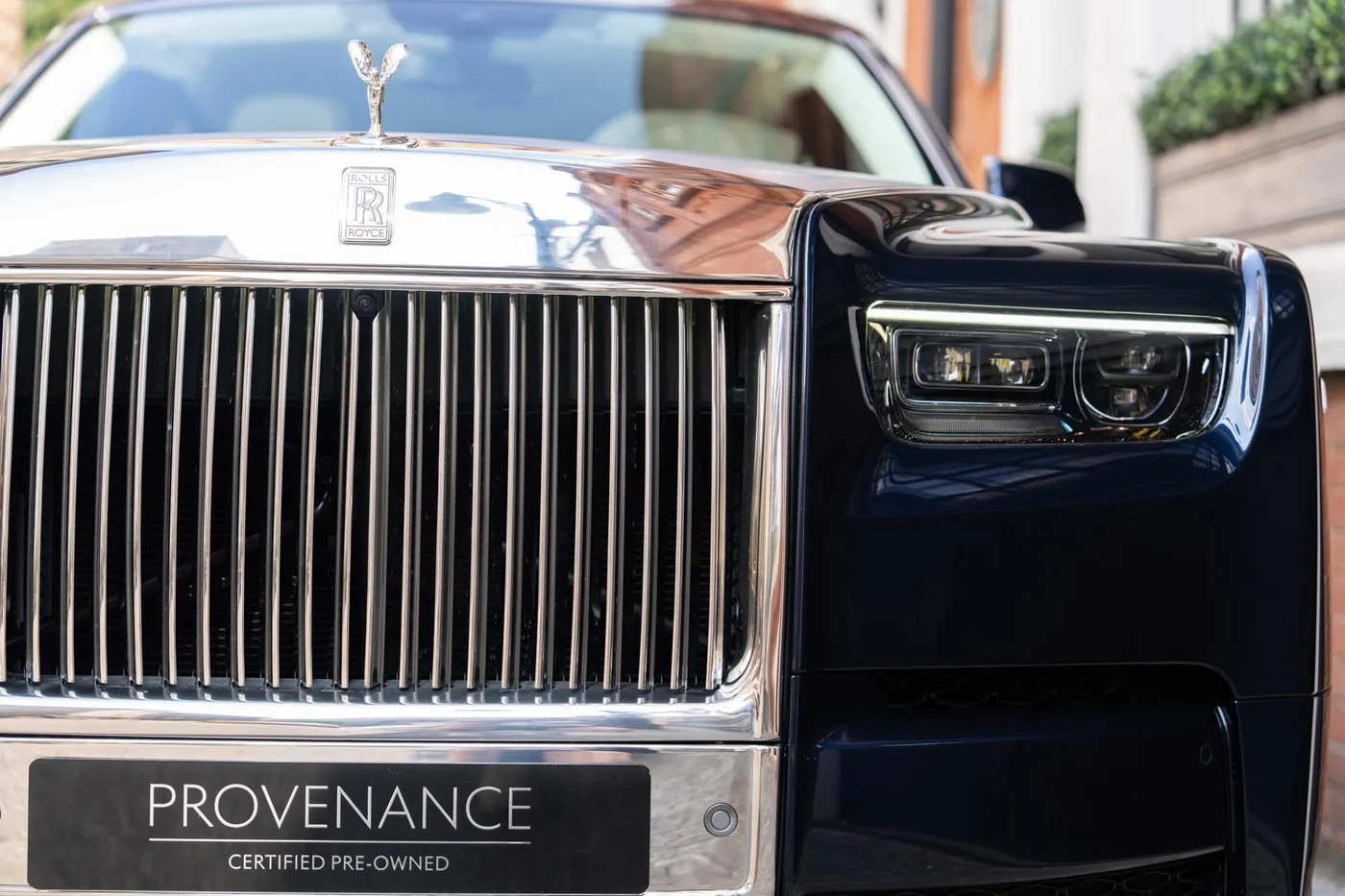2026 Rolls-Royce Phantom Extended angeboten von einer Vertragshändlergruppe in London, Vereinigtes Königreich, Foto 23 von 25