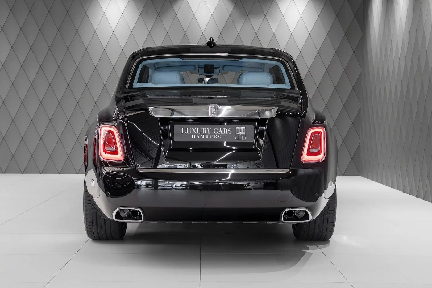 2026 Rolls-Royce Phantom Extended angeboten von einem Supersportwagenhändler in Schenefeld, Deutschland, Foto 5 von 14