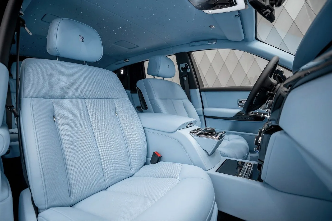 2026 Rolls-Royce Phantom Extended angeboten von einem Supersportwagenhändler in Schenefeld, Deutschland, Foto 12 von 14