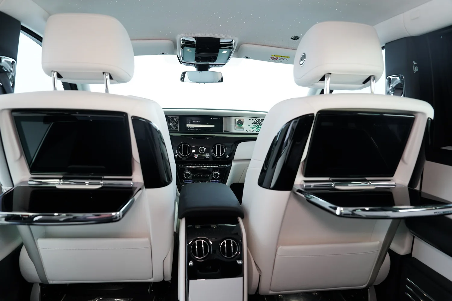 2026 Rolls-Royce Phantom Extended, 8/20