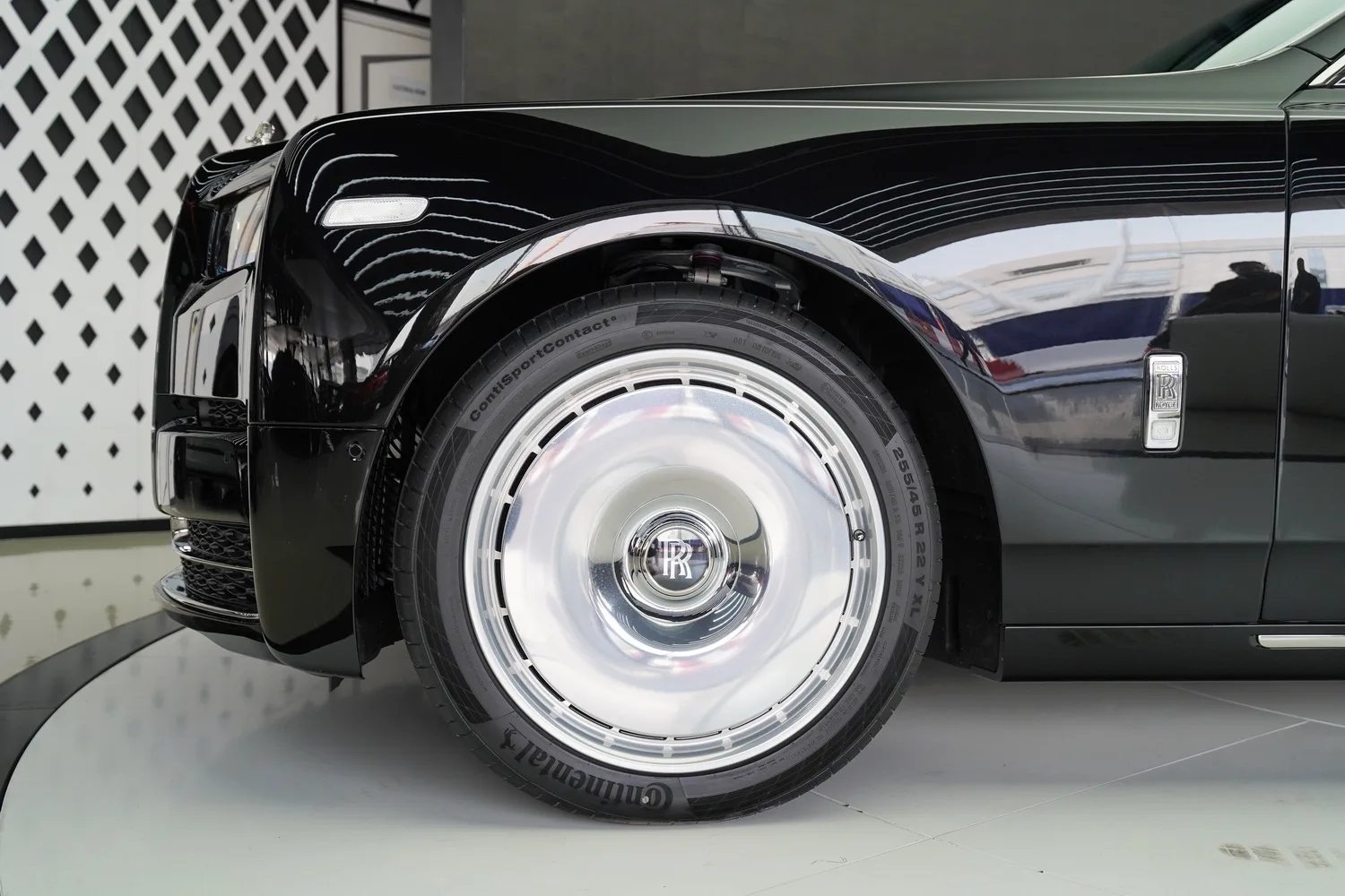 2026 Rolls-Royce Phantom Extended, 6/19