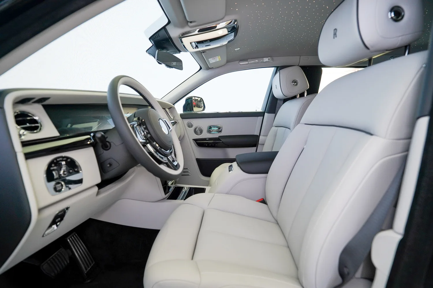 2026 Rolls-Royce Phantom Extended, 9/19