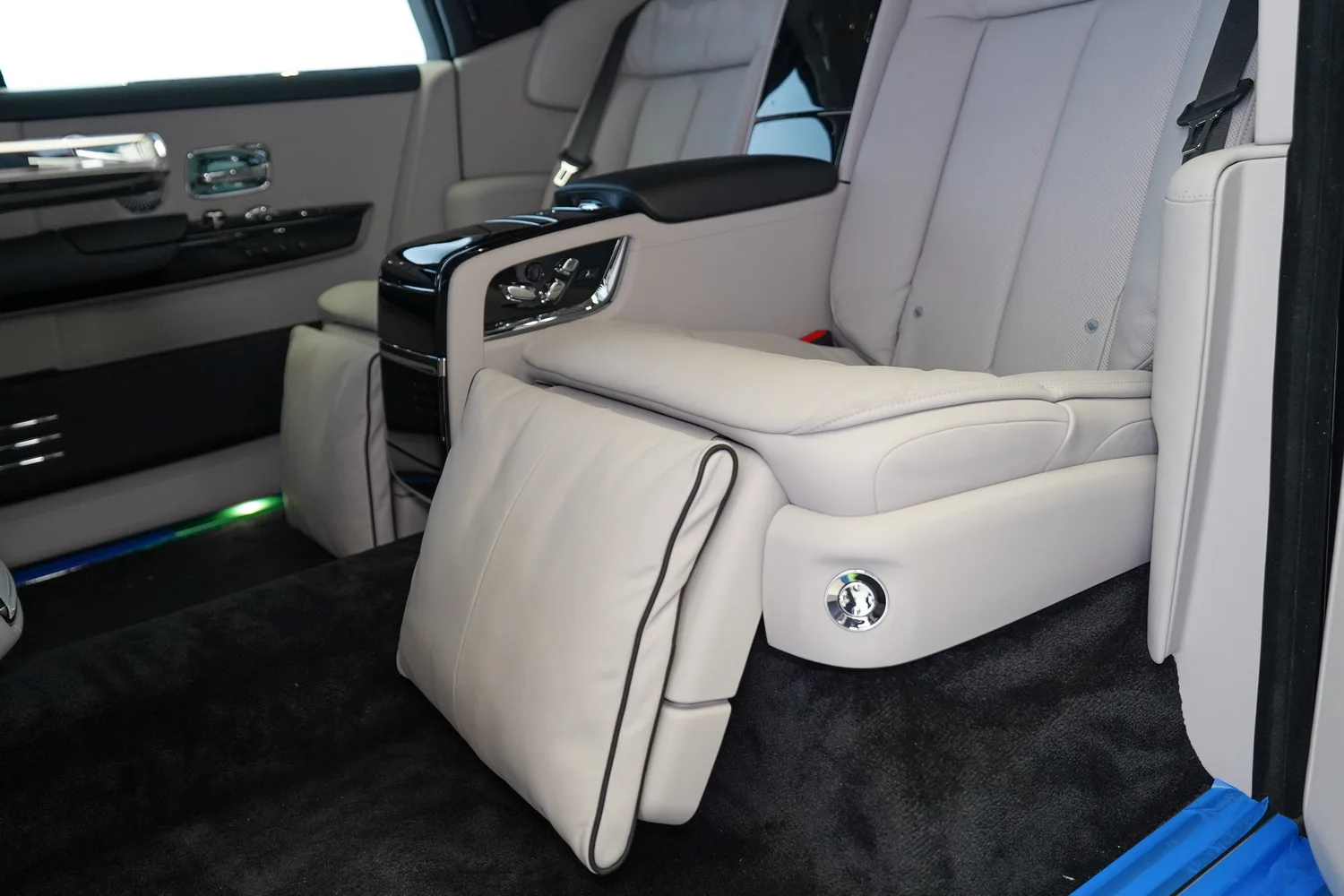 2026 Rolls-Royce Phantom Extended, 14/19