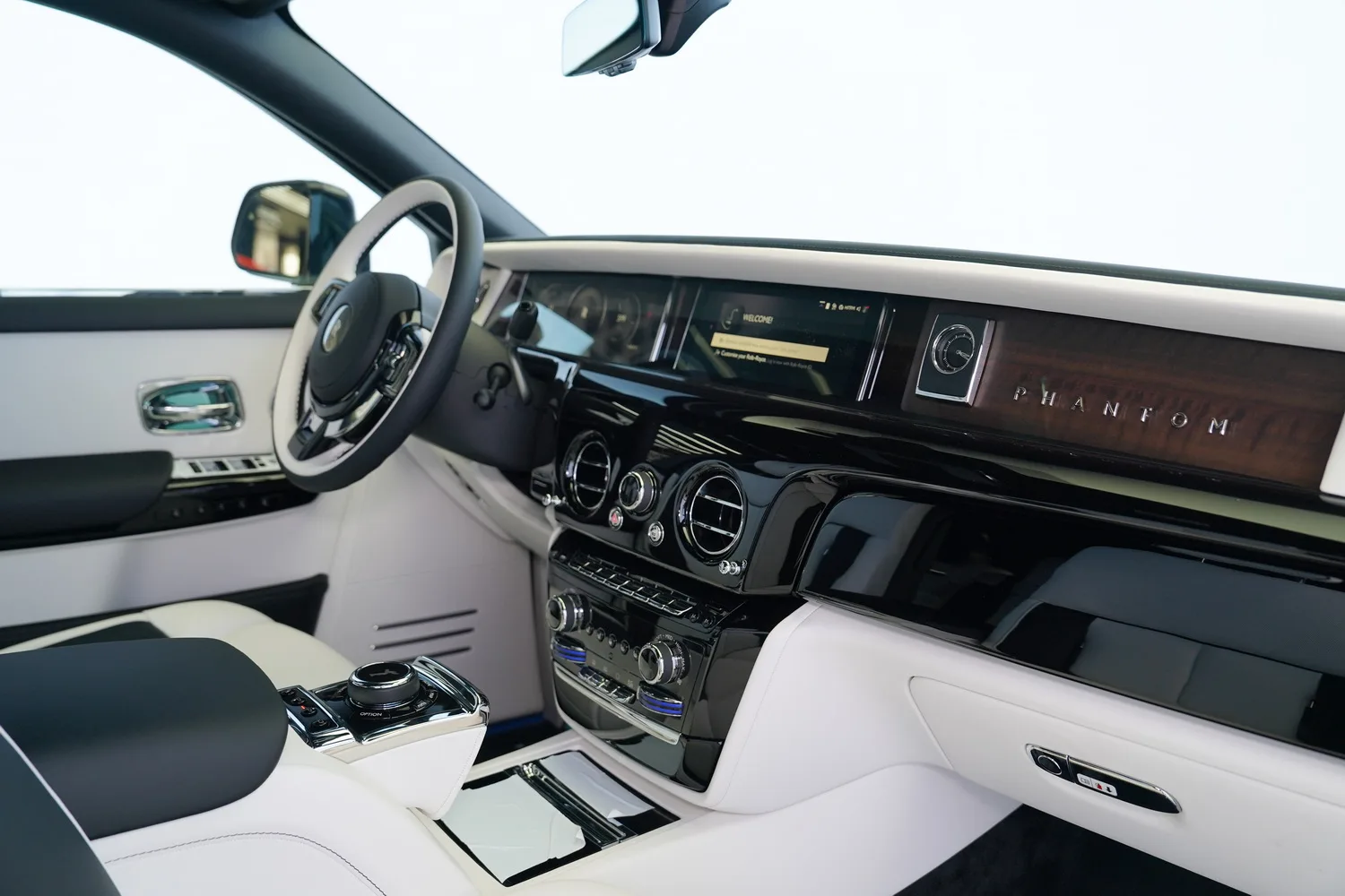 2026 Rolls-Royce Phantom Extended, 7/14