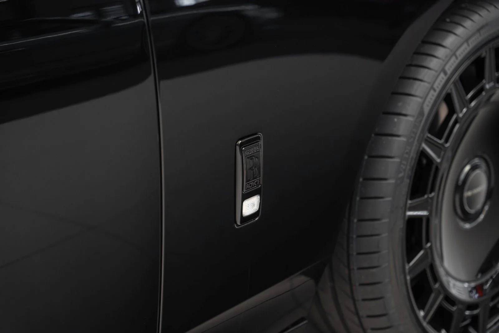 2026 Rolls-Royce Phantom Extended, 11/30