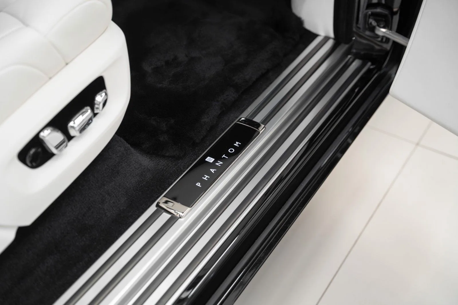 2026 Rolls-Royce Phantom Extended, 23/30