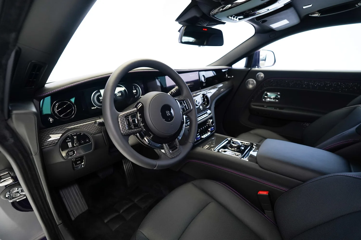 2026 Rolls-Royce Spectre Black Badge, 2/16