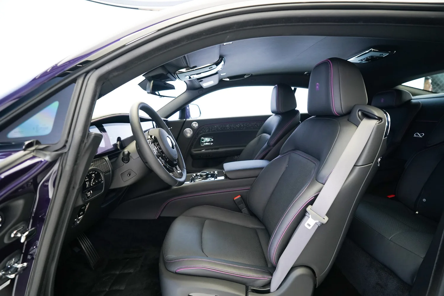 2026 Rolls-Royce Spectre Black Badge, 3/16