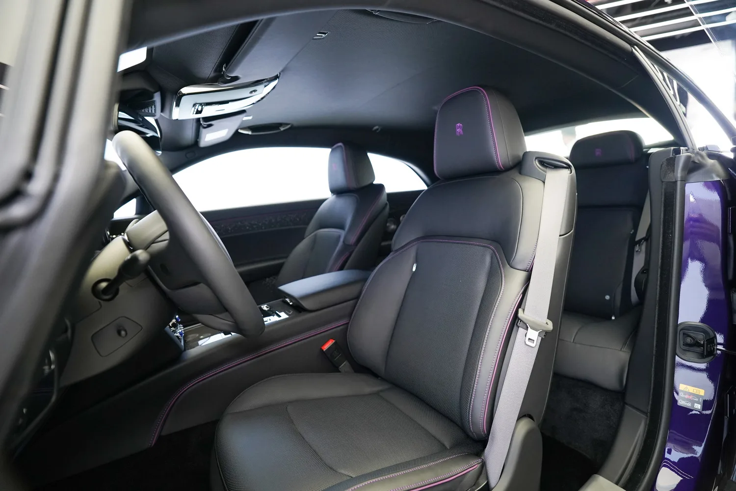 2026 Rolls-Royce Spectre Black Badge, 4/16