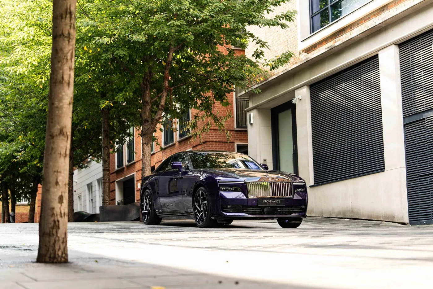 2026 Rolls-Royce Spectre Black Badge angeboten von einer Vertragshändlergruppe in London, Vereinigtes Königreich, Foto 14 von 25