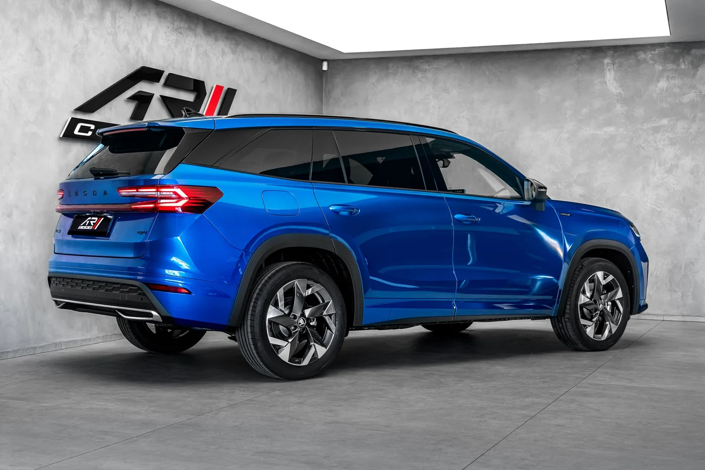 2026 Škoda Kodiaq Sportline 2.0 TDI 4x4 angeboten von einem Fachhändler in Ostrava, Tschechien, Foto 5 von 15