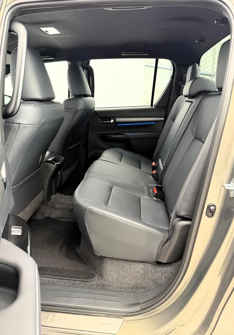 2026 Toyota Hilux Invincible, 20/29