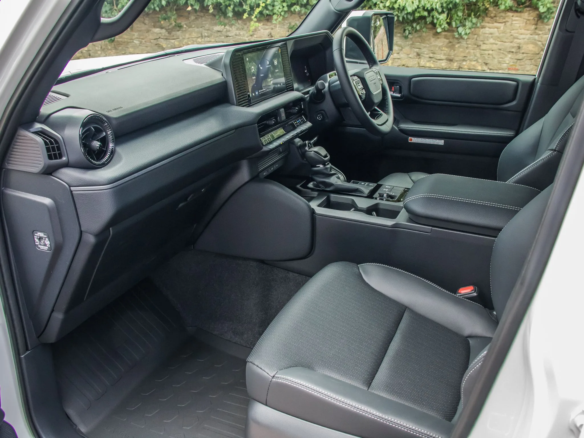 2026 Toyota Land Cruiser 250 Commercial, 23/24