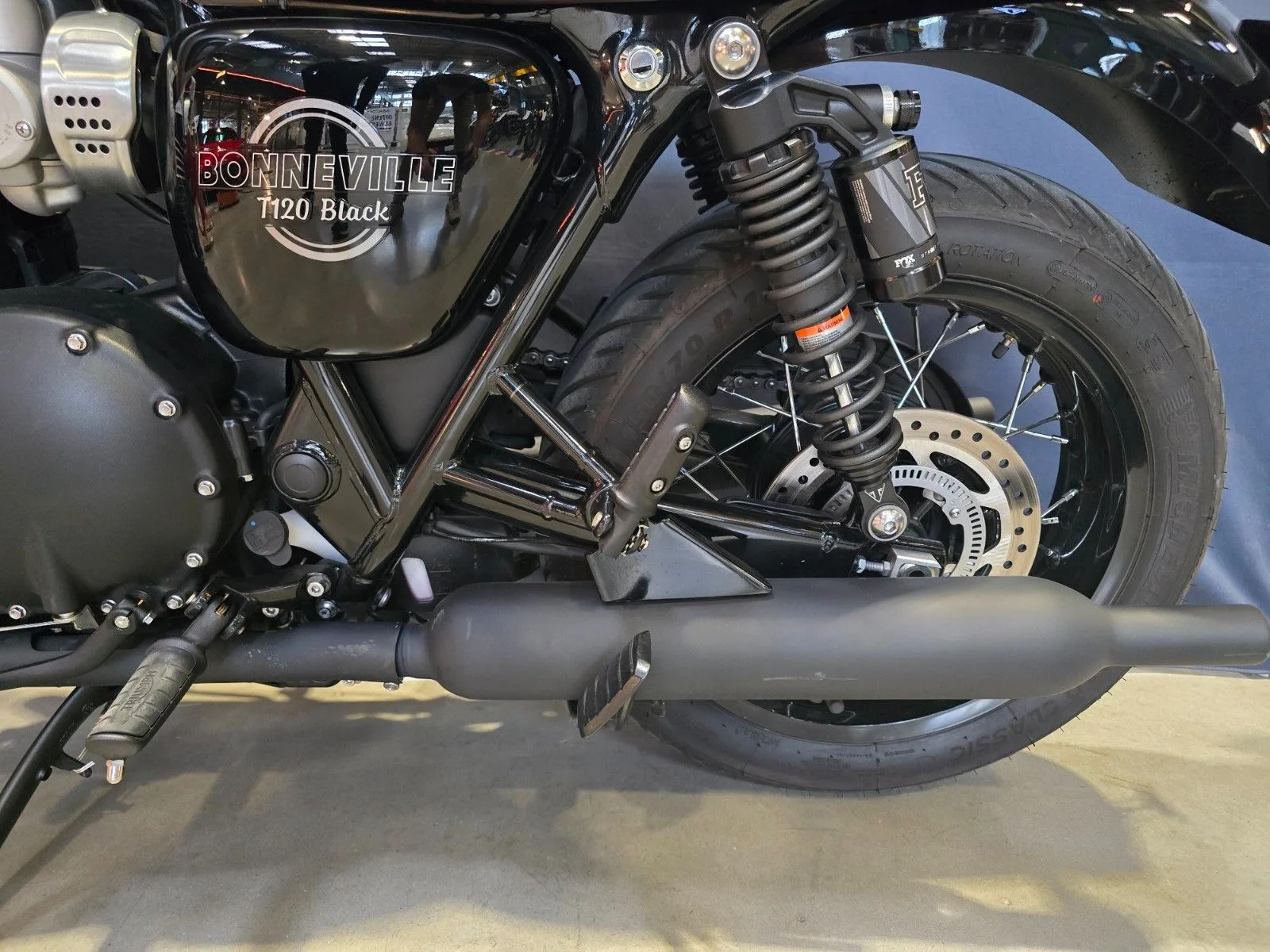 2026 Triumph Bonneville T120 Black, 6/13