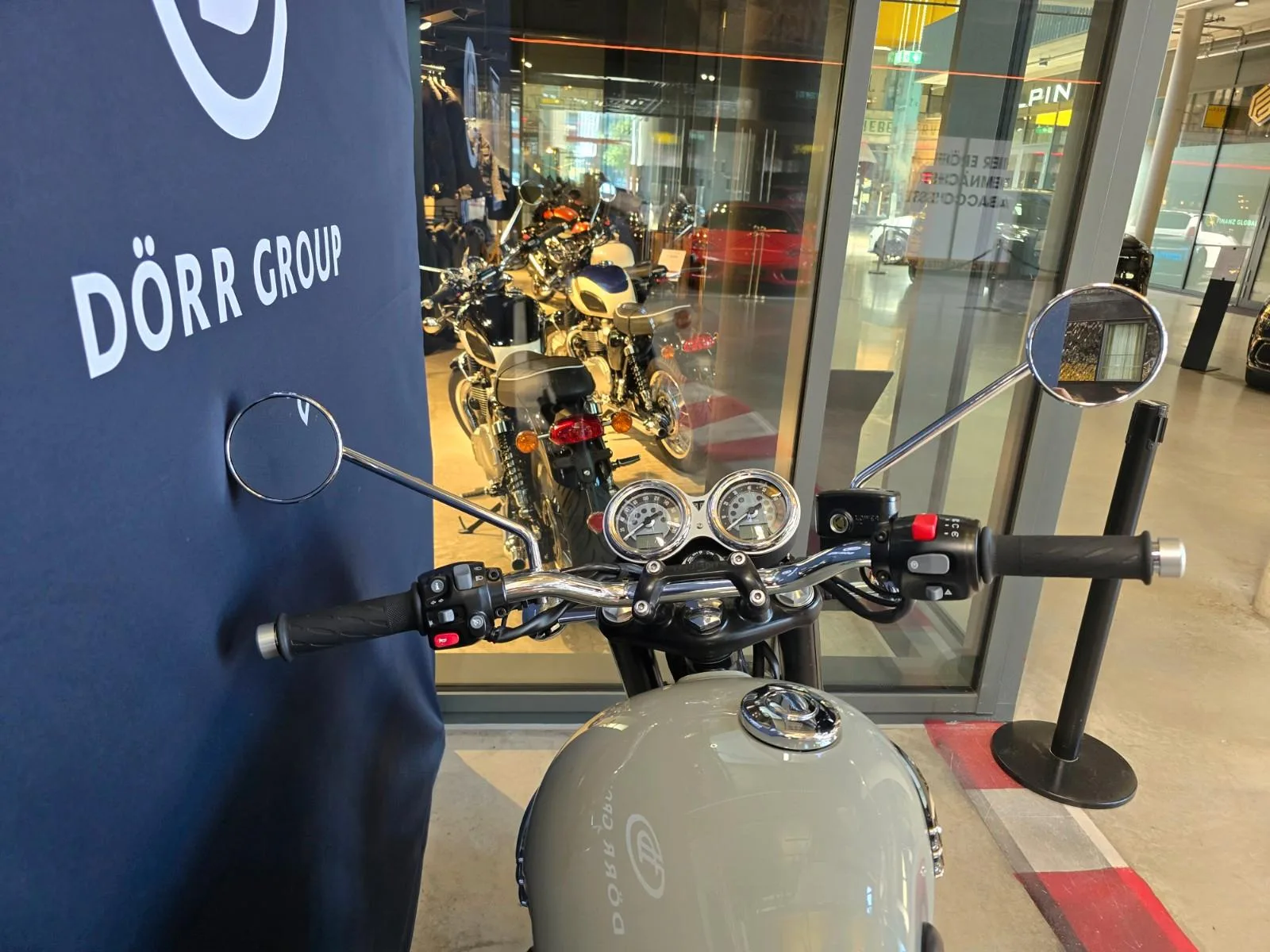 2026 Triumph Bonneville T120, 9/13