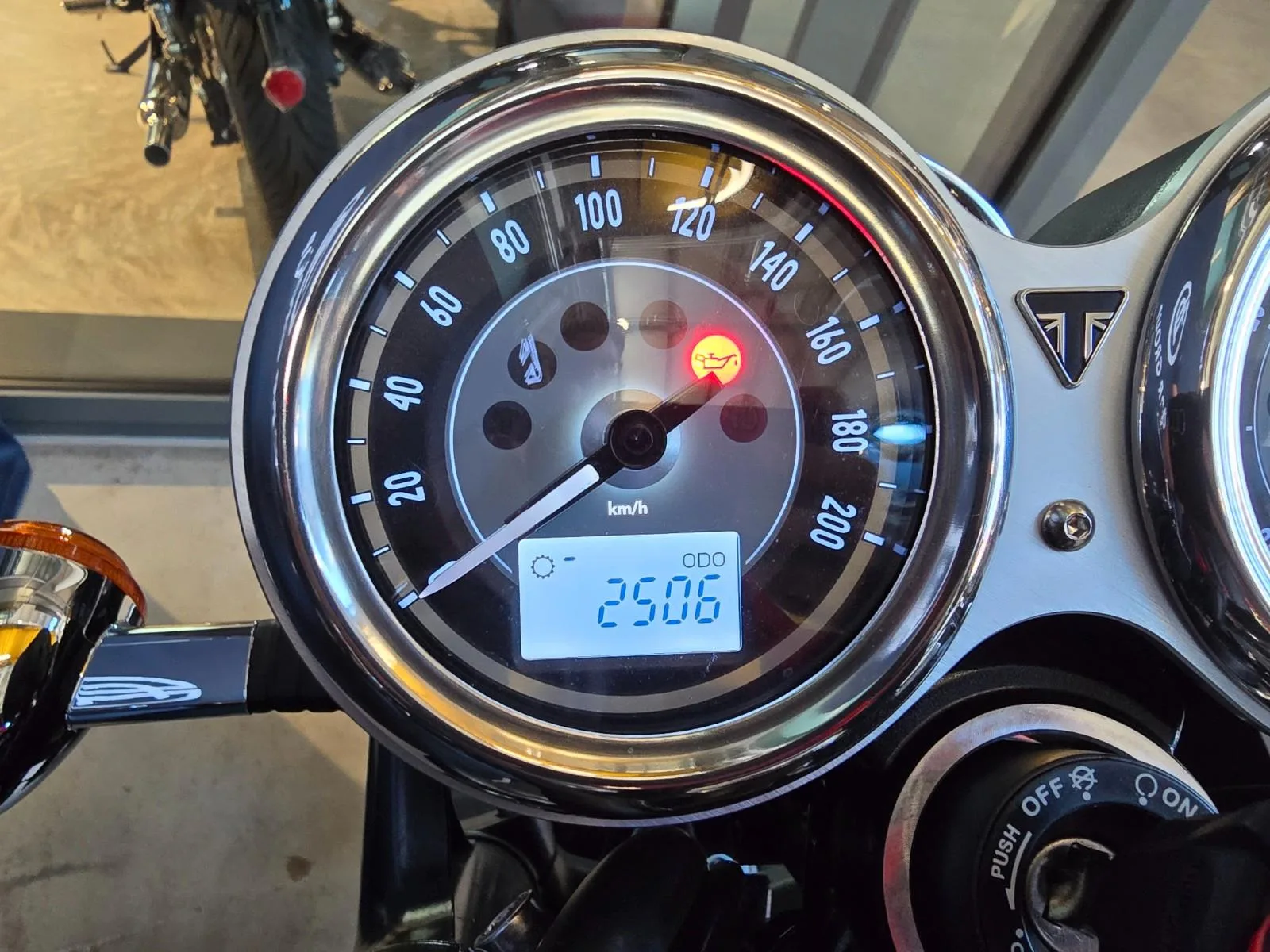 2026 Triumph Bonneville T120, 13/13