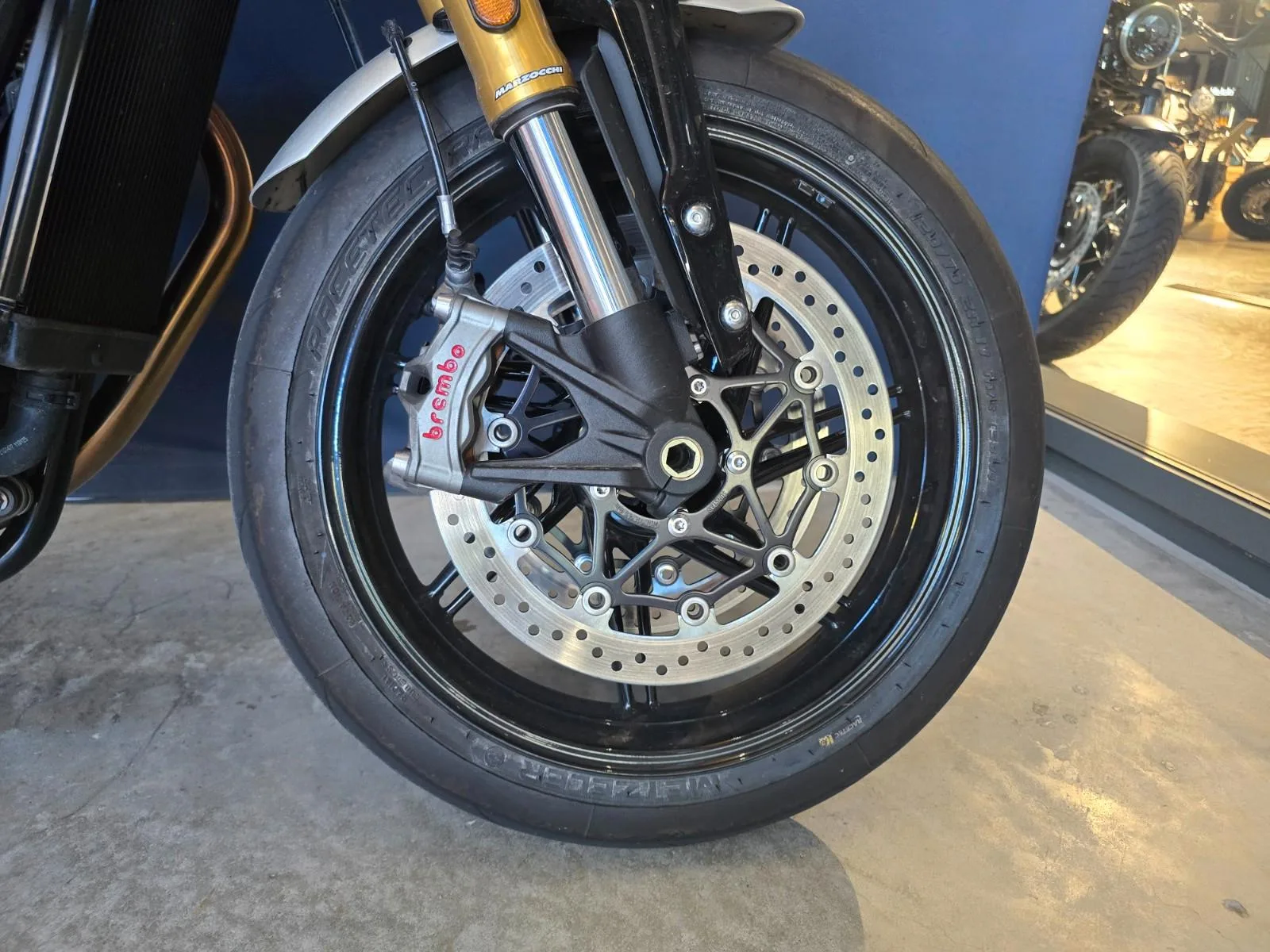 2026 Triumph Speed Twin 1200 RS, 7/10