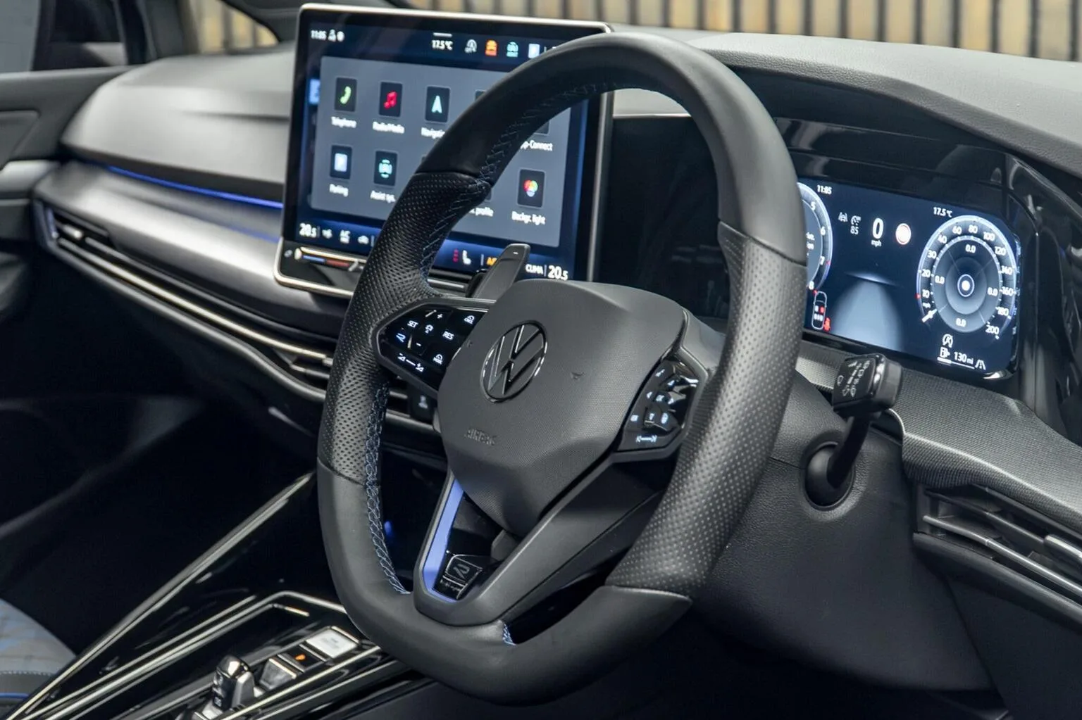 2026 Volkswagen Golf R Black Edition, 22/30