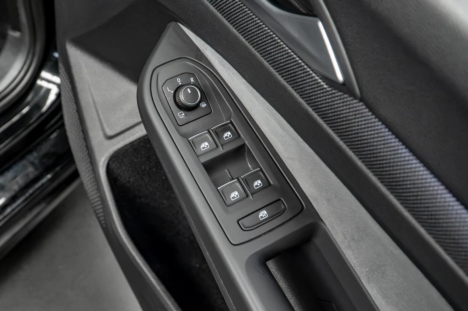 2026 Volkswagen Golf R Black Edition, 26/30