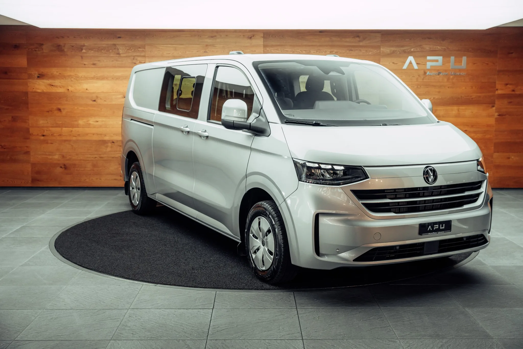 2026 Volkswagen Multivan offered by a specialist dealer in Uznach, Switzerland, main photo